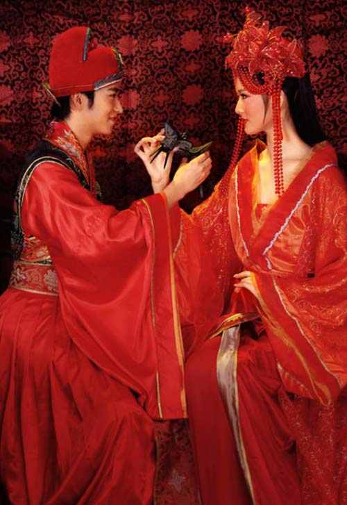 中国婚纱摄影网_中国 婚纱摄影 照片