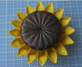 [向日葵的手工折纸步骤]向日葵的手工折法